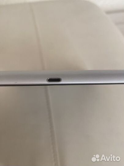 Планшет apple iPad 4 64Gb