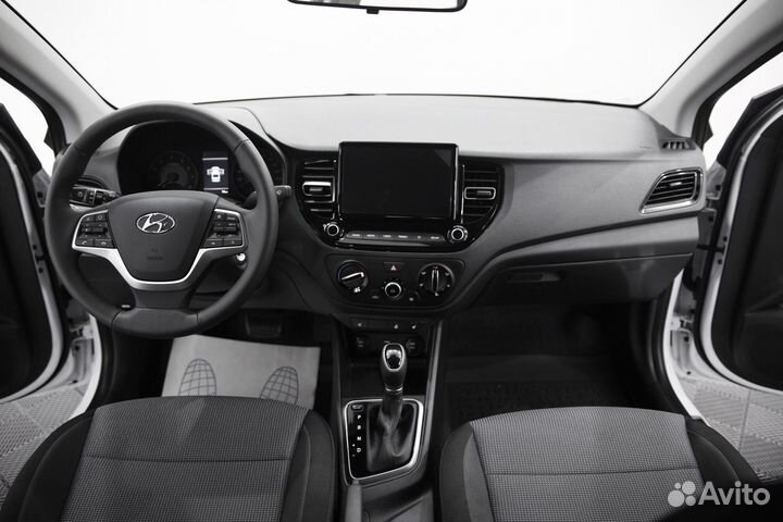 Hyundai Solaris 1.6 AT, 2021, 14 км