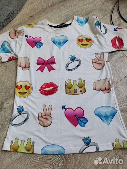 Футболка женская