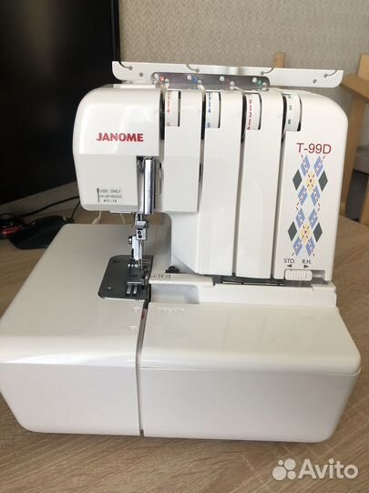 Оверлок janome T-99D
