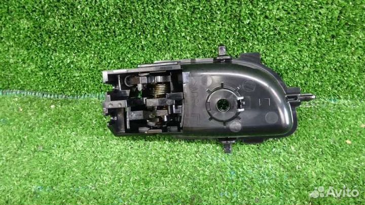 Ручка двери внутренняя левая Toyota Vitz KSP130