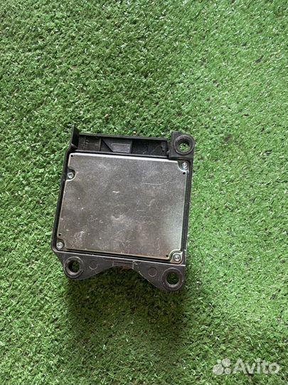 Блок управления airbag Лада гранта