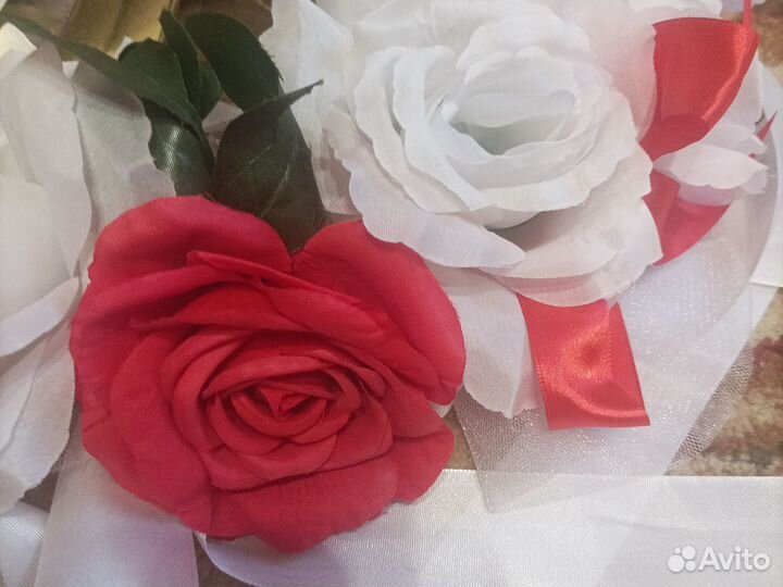 Свадебные аксессуары на машину