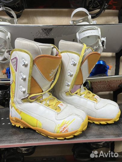 Сноубордические ботинки женские и мужские