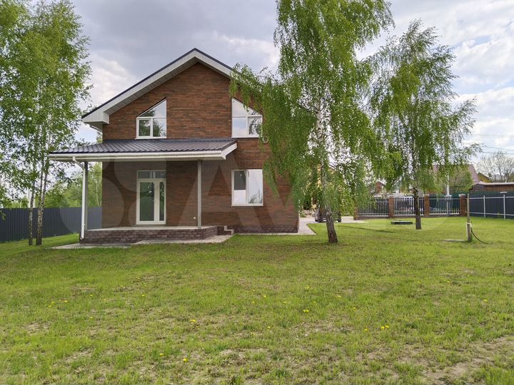 Дом 156 м² на участке 11 сот.