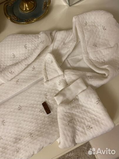 Продам детские вещи