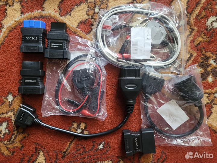 Автомобильный диагностический сканер