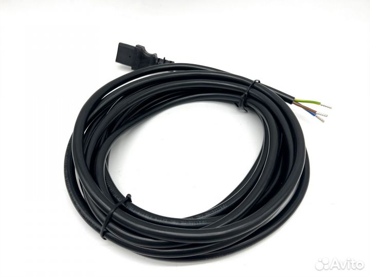 Кабель питания C13, 3х1,5, 16А, 1,0м ГОСТ