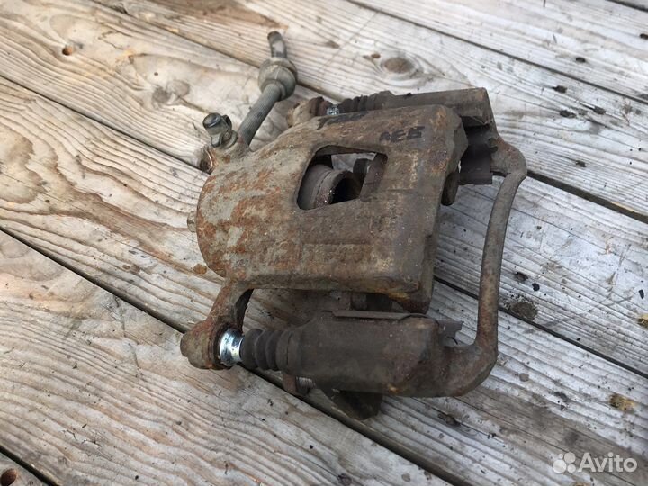 Суппорт тормозной шевроле авео т200