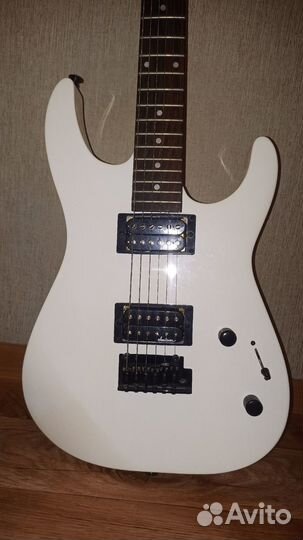 Электрогитара Jaсkson JS11 c комбиком Cort Mx15