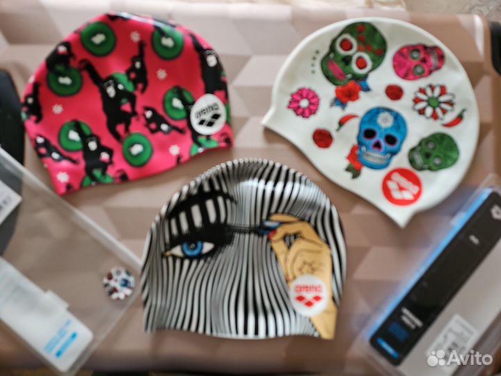 Шапочки Arena для плавания