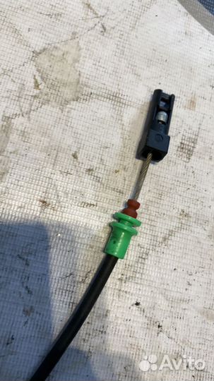 Доводчик задней двери Прав. A2227601600 Мерседес