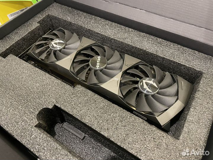 Видеокарта Zotac rtx 3090