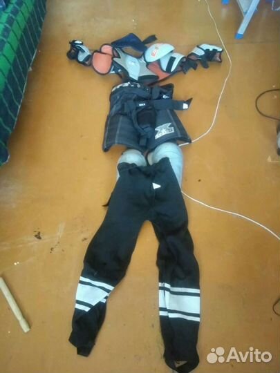 Хоккейная форма