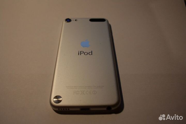 Плеер iPod touch 5