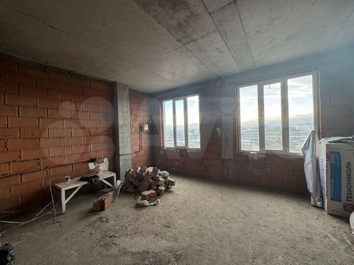 3-к. квартира, 95 м², 9/10 эт.