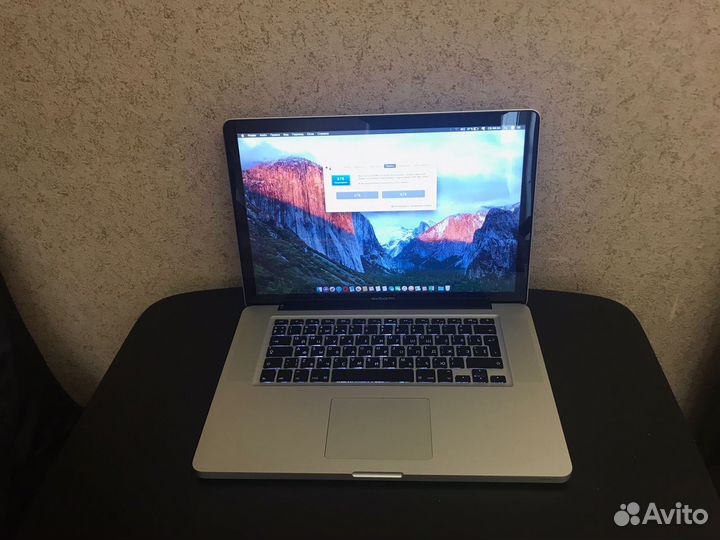 Macbook pro 15 core i7, 8gb