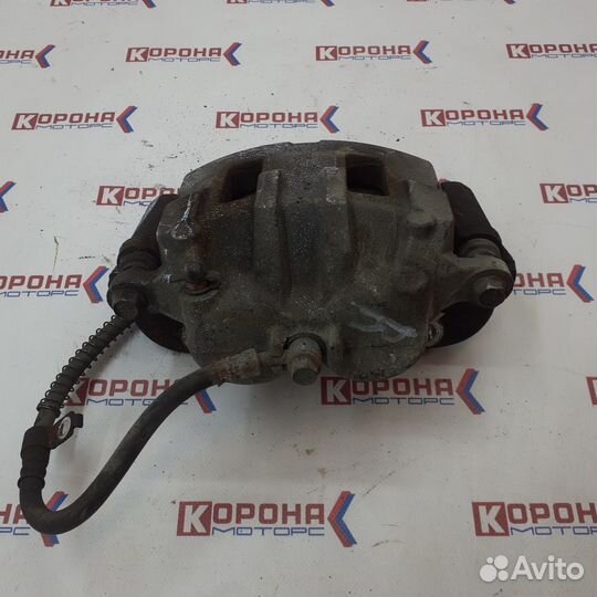 Суппорт передний правый 581904HA00 581304H500 HYU