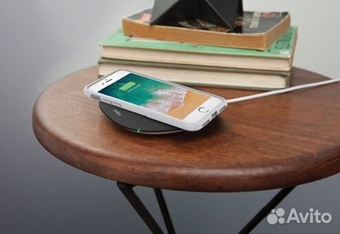 Беспроводное зарядное устройство Belkin