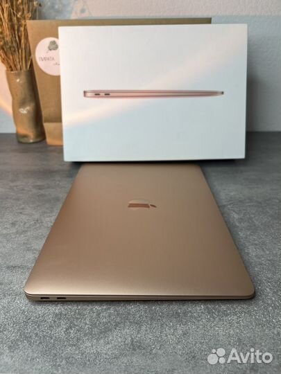 Macbook air 13 m1 8gb 256gb