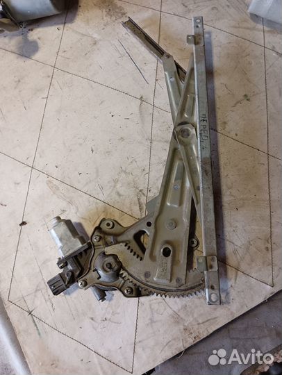 Стеклоподъемник передний левый Mitsubishi Lancer X