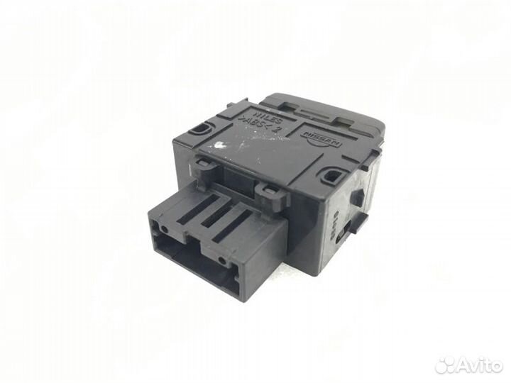 Кнопка омывателя фар Nissan X-Trail T31 2008