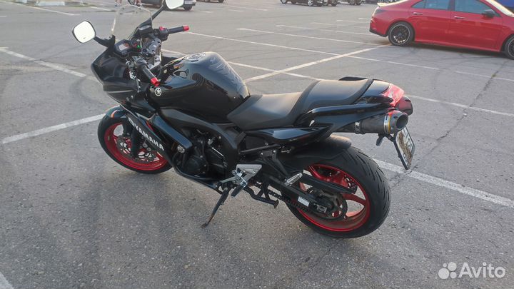 Yamaha fz6s-s2