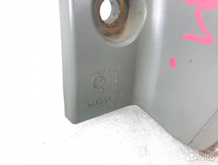 Стоп-сигнал правый Toyota Wish ZGE20 2zrfe 2009