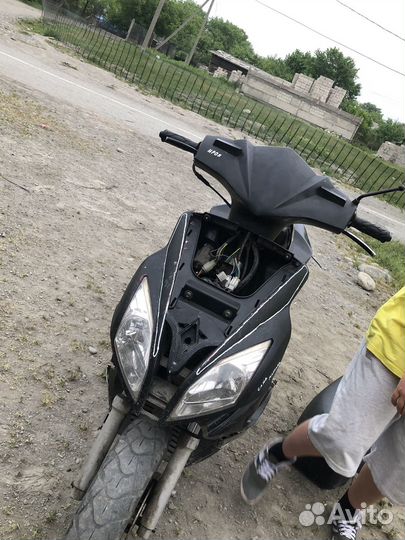 Скутер 100 куб