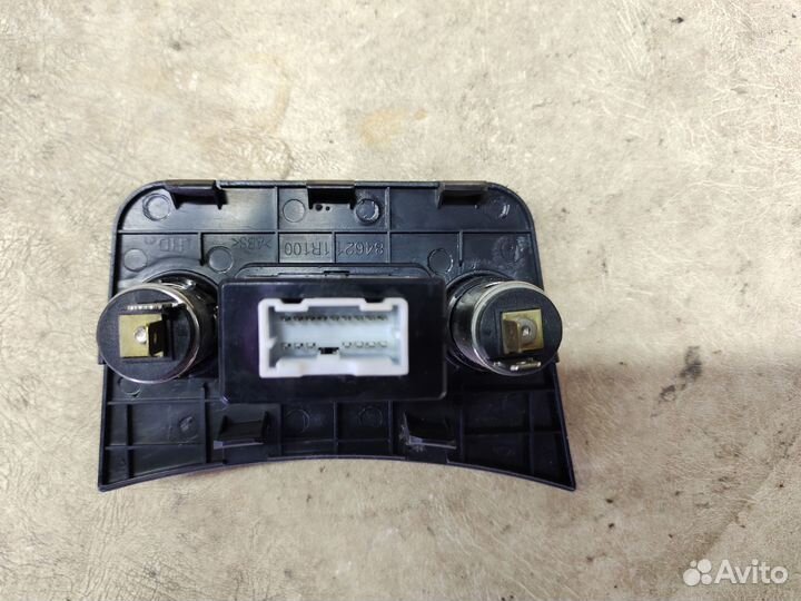 Прикуриватель адаптер AUX USB Hyundai Solaris
