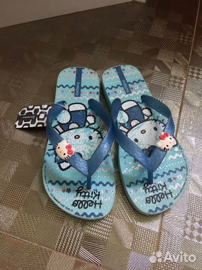 Шлёпки вьетнамки ipanema hello kitty новые