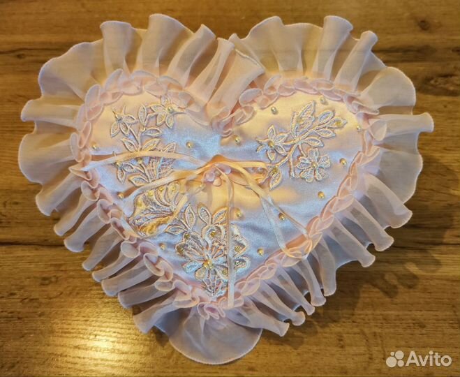 Подушечка для обручальных колец