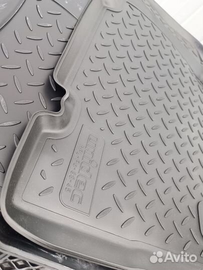 Полиуретановые коврики на Тойоту Рав 4/Лонг(Long)