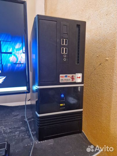 Компактный Пк на Core i3 +SSD