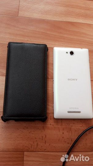 Sony Xperia C, 4 ГБ