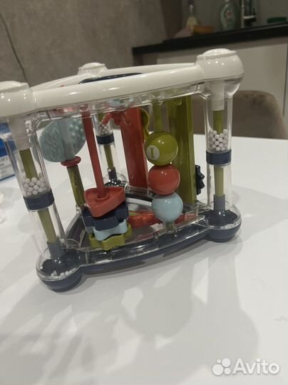 Развивающие игрушки бизиборд