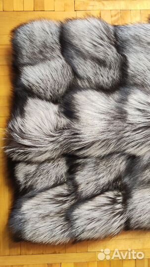 Шуба из чернобурки с капюшоном