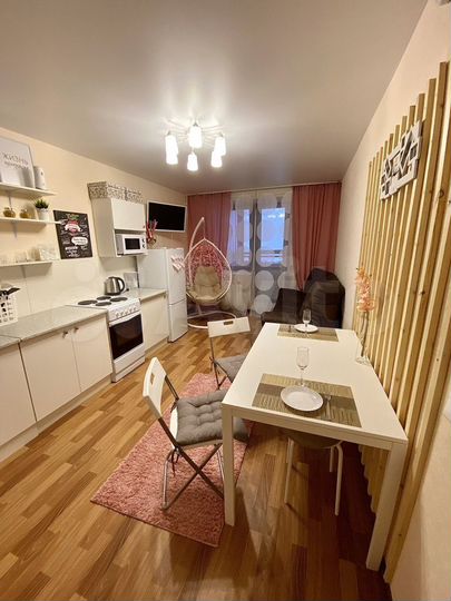 1-к. квартира, 52 м², 1/10 эт.