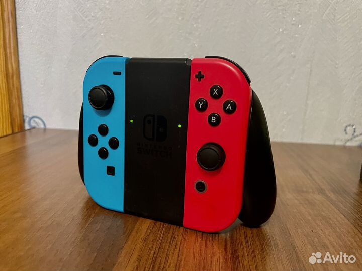 Nintendo Switch Rev 1 прошитая кефир 256 Gb