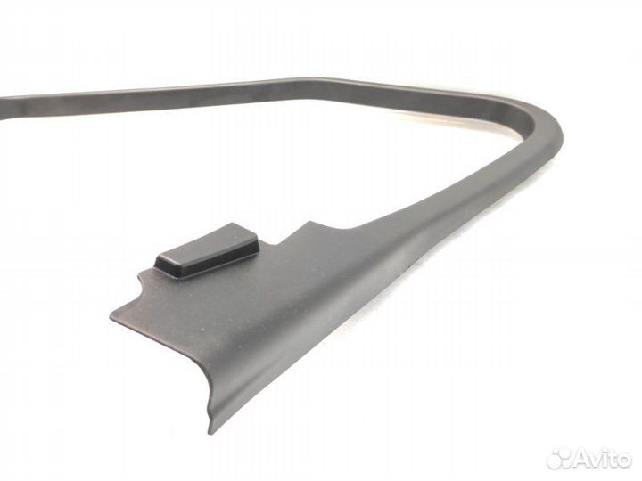 Накладка двери передняя правая Land Rover