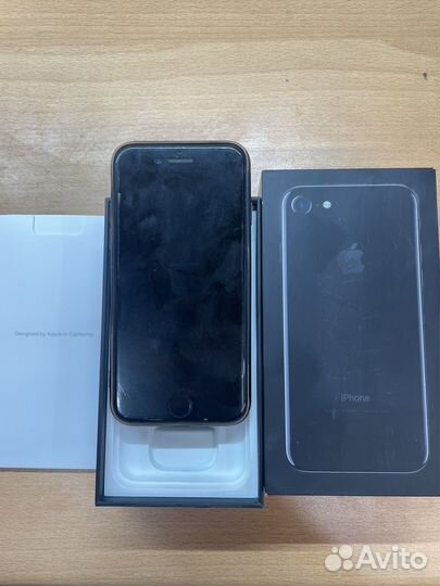 iPhone 7, 32 ГБ