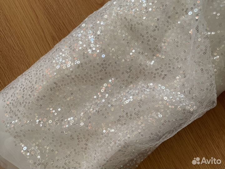 Сеточка с расшитой пайеткой, ткань