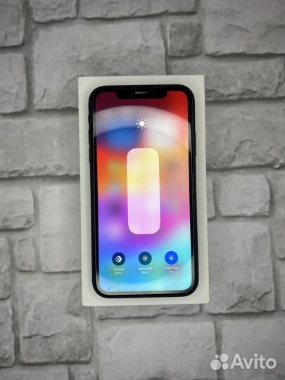 iPhone Xr, 64 ГБ