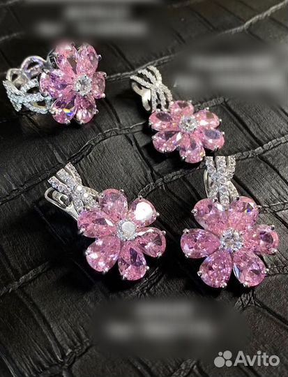 Комплект Цветок Эды Йылдыз, то самое