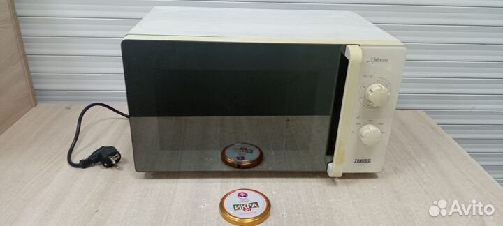 Микроволновая печь Zanussi