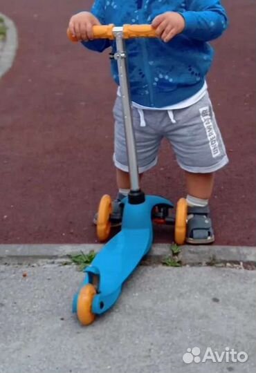 Самокат детский трехколесный бу