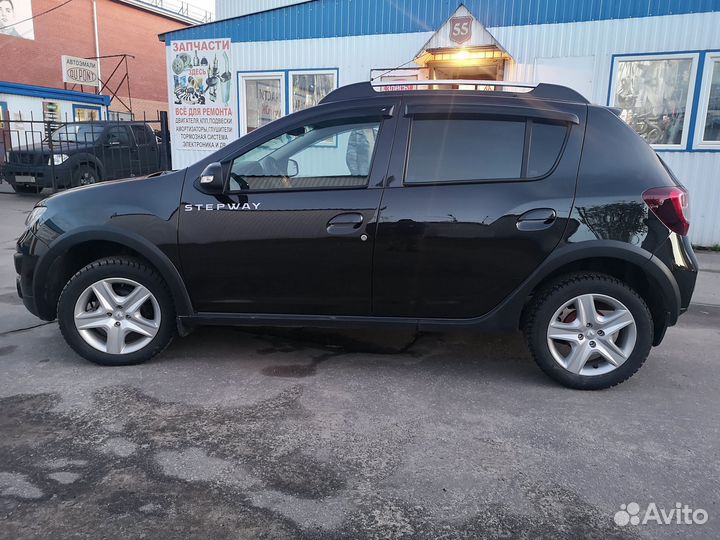 Renault Sandero Stepway 1.6 МТ, 2016, 105 000 км