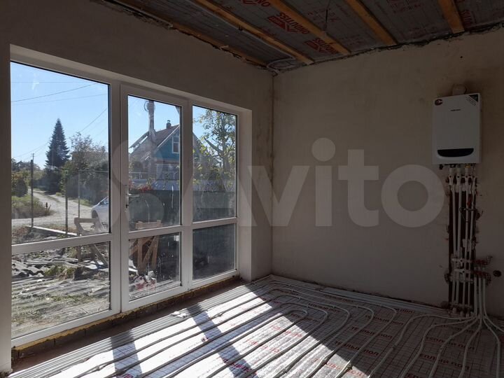 Дом 80 м² на участке 6 сот.