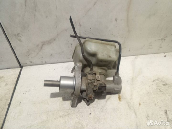 Главный тормозной цилиндр Skoda Octavia NET