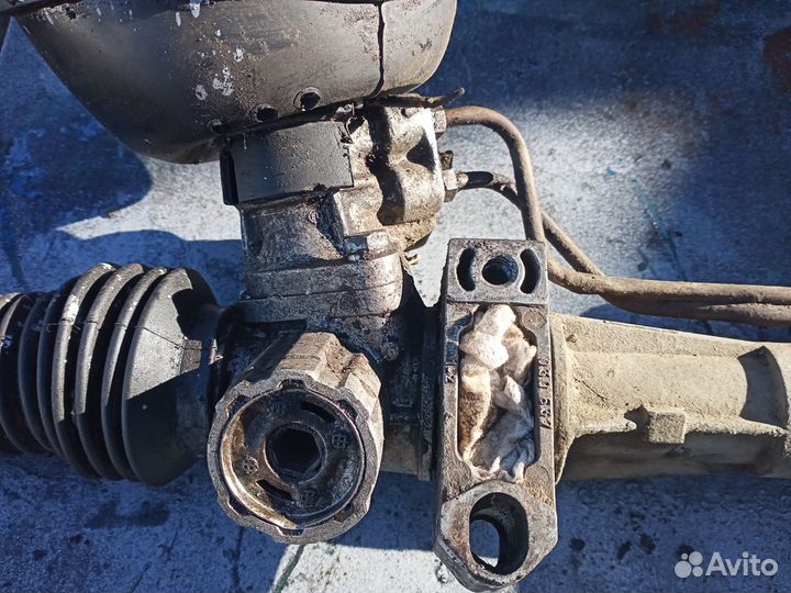 Рейка рулевая Рено Меган 1